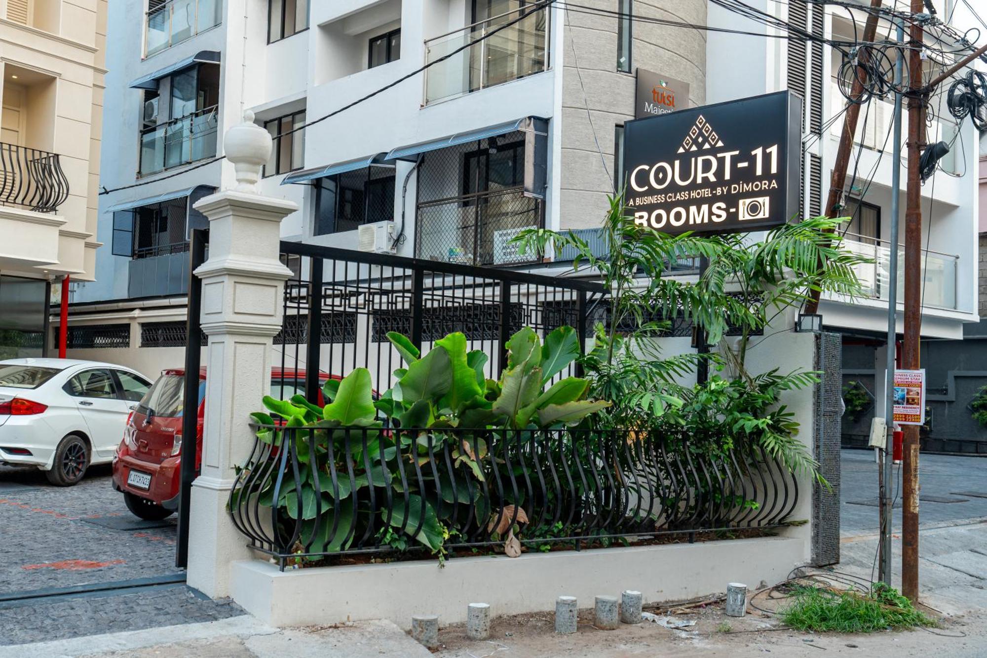 Court 11 By Dimora Hotel Kochi Exterior photo